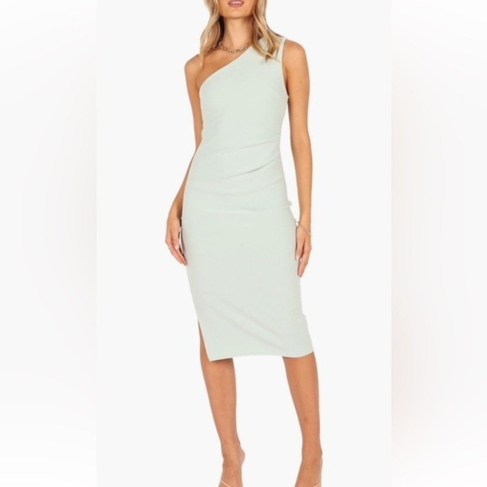 One-Shoulder Mint Green Midi Dress